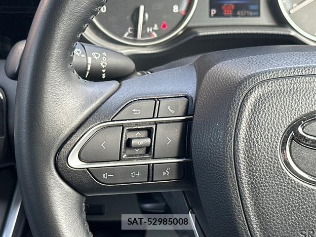 Toyota VOXY 2023-06 8281203-17