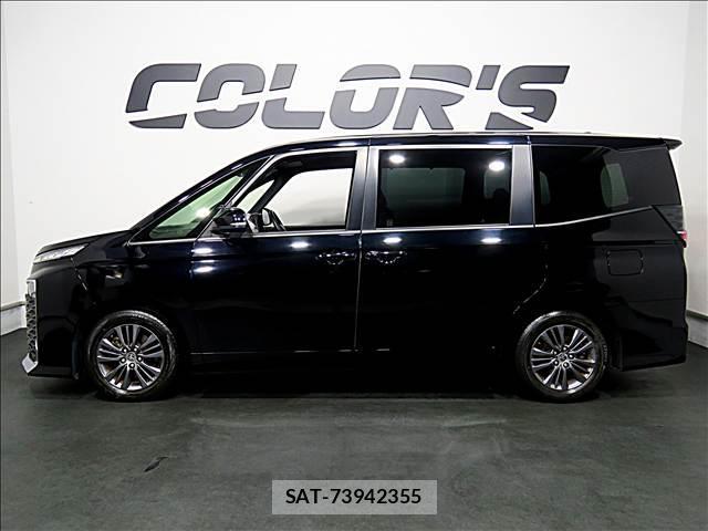 Toyota VOXY 2023-06 8281259-7