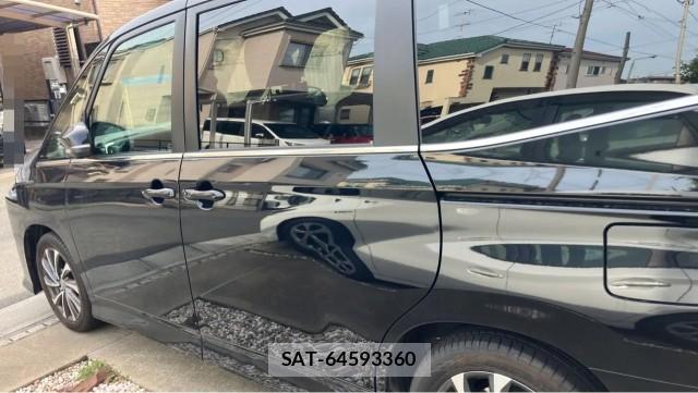 Toyota VOXY 2025-07 8281317-10