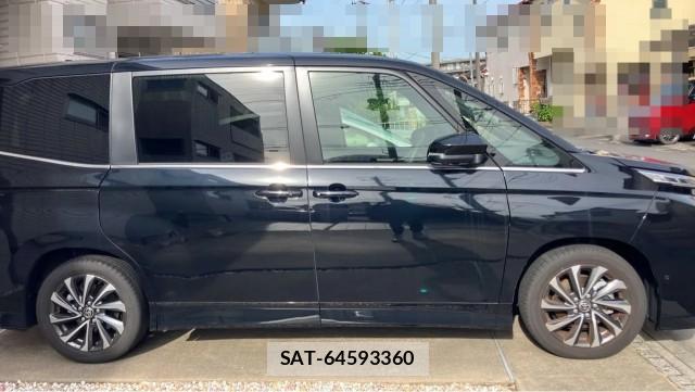 Toyota VOXY 2025-07 8281317-3