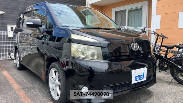 Toyota VOXY 2009-01 8281377-11