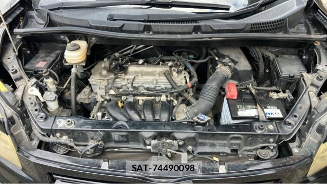 Toyota VOXY 2009-01 8281377-7