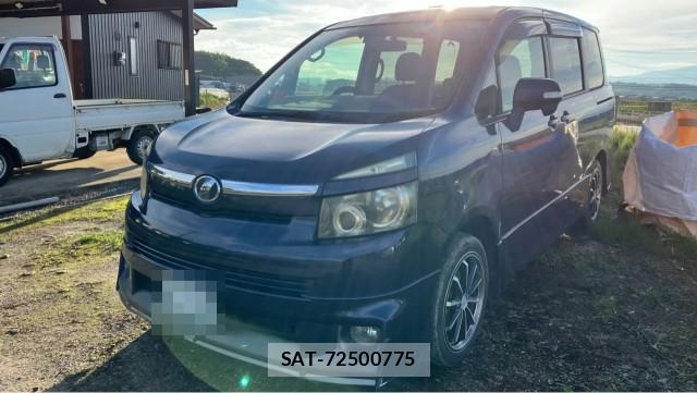 Toyota VOXY 2007-08 8281403-0