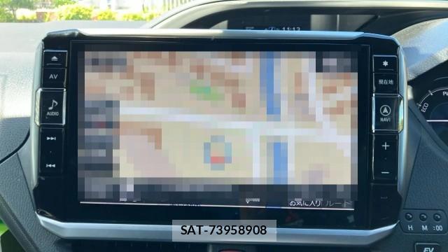 Toyota VOXY 2018-06 8281411-4
