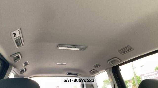Toyota VOXY 2010-07 8281428-15