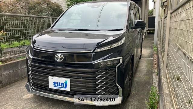 Toyota VOXY 2023-07 8281539-0