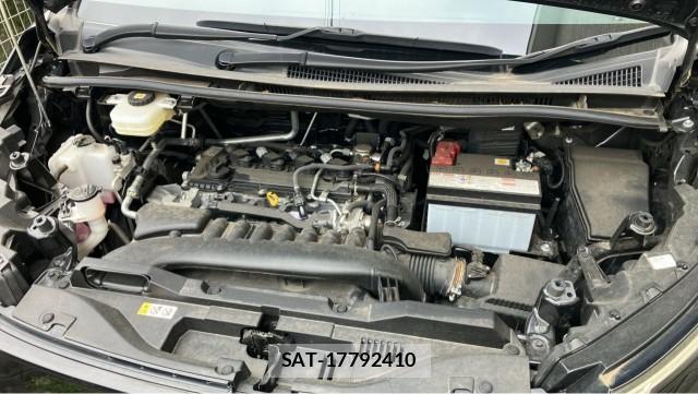 Toyota VOXY 2023-07 8281539-7