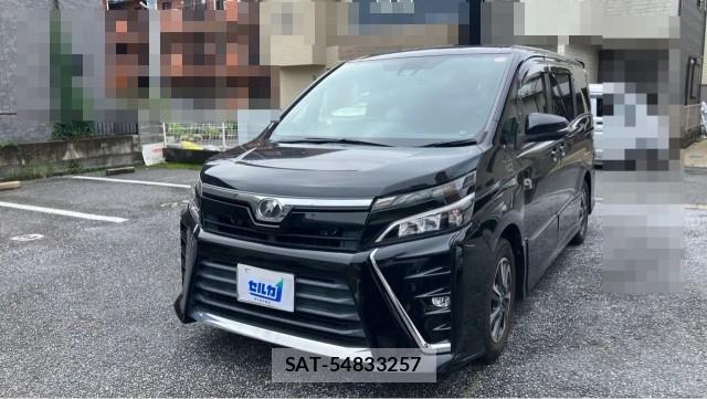 Toyota VOXY 2017-09 8281596-0