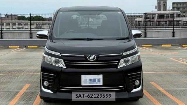 Toyota VOXY 2015-12 8281635-9