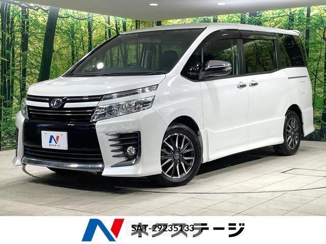 Toyota VOXY 2015-01 8281778-0