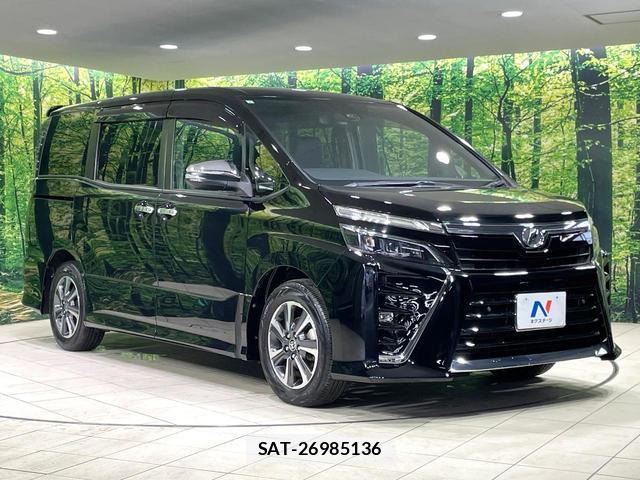 Toyota VOXY 2019-01 8281779-17