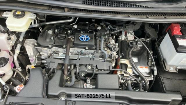 Toyota VOXY 2025-07 8281837-7