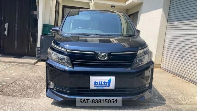 Toyota VOXY 2015-04 8281879-9