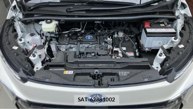 Toyota VOXY 2025-04 8281908-7