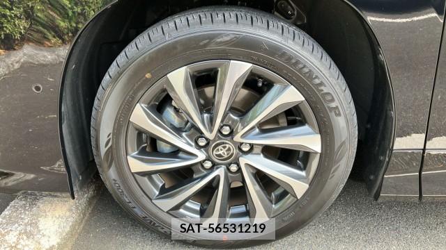 Toyota VOXY 2026-02 8281945-8
