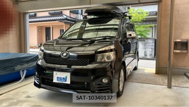 Toyota VOXY 2010-07 8281964-0