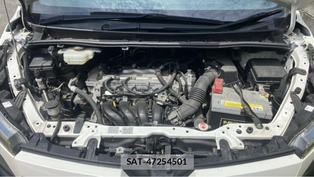 Toyota VOXY 2017-09 8282107-7