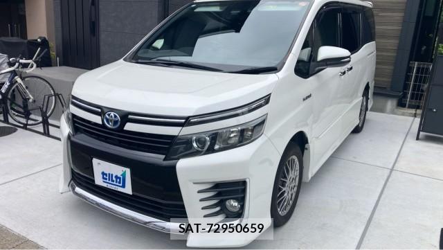 Toyota VOXY 2016-02 8282265-0