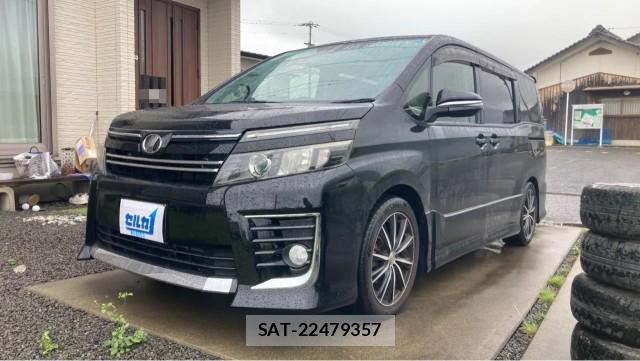 Toyota VOXY 2015-08 8282495-0