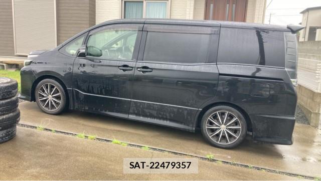 Toyota VOXY 2015-08 8282495-10