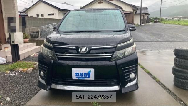 Toyota VOXY 2015-08 8282495-9