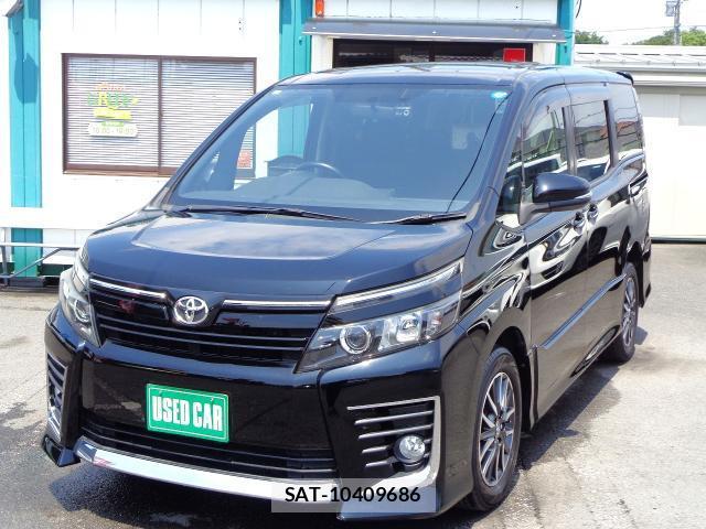 Toyota VOXY 2014-03 8282537-0