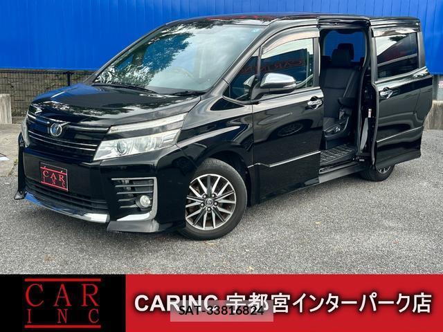 Toyota VOXY 2015-01 8282563-0