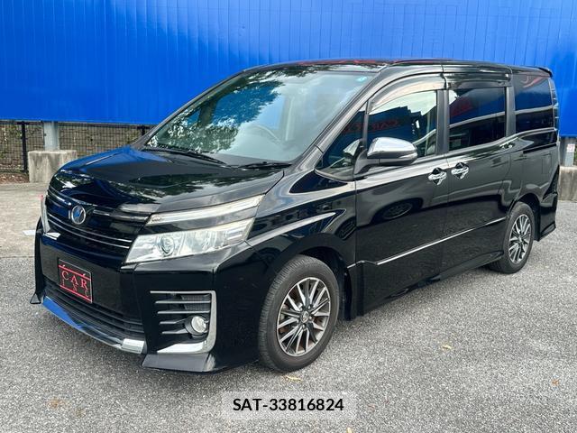 Toyota VOXY 2015-01 8282563-9