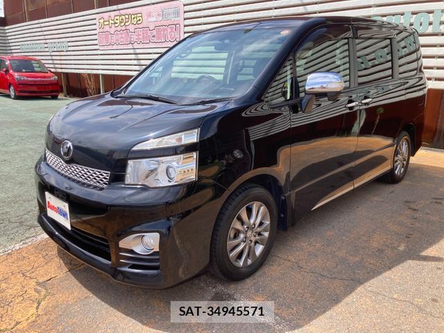 Toyota VOXY 2012-06 8282643-0