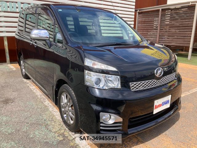 Toyota VOXY 2012-06 8282643-8