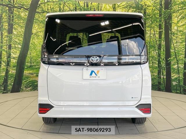 Toyota VOXY 2026-06 8282793-14