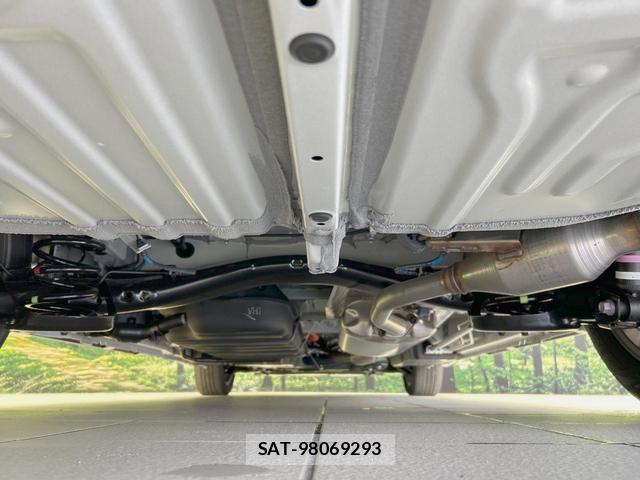 Toyota VOXY 2026-06 8282793-18