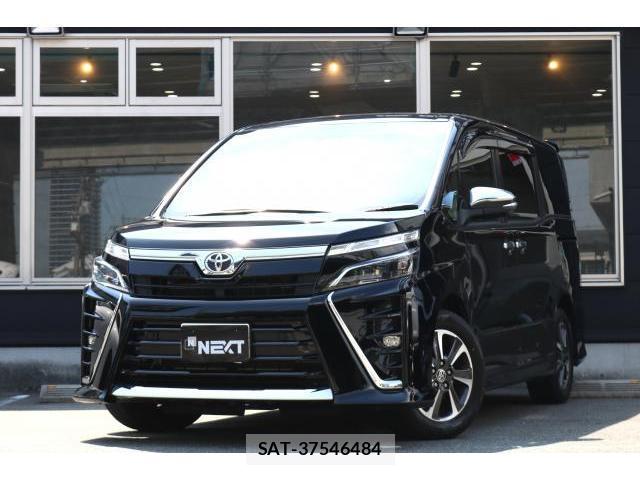 Toyota VOXY 2020-09 8282872-0