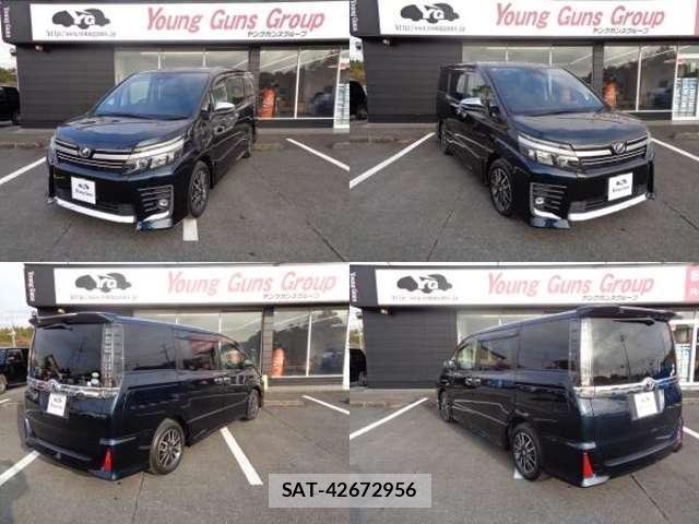 Toyota VOXY 2016-08 8282988-1