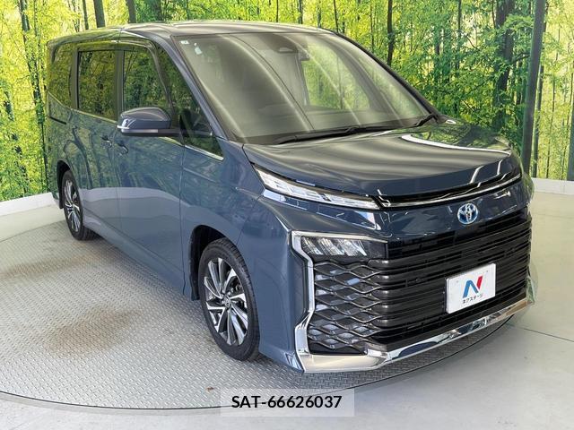 Toyota VOXY 2025-02 8283028-17