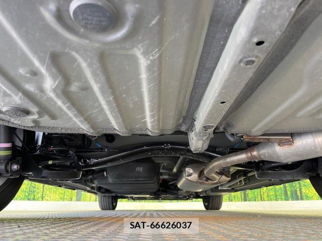Toyota VOXY 2025-02 8283028-19