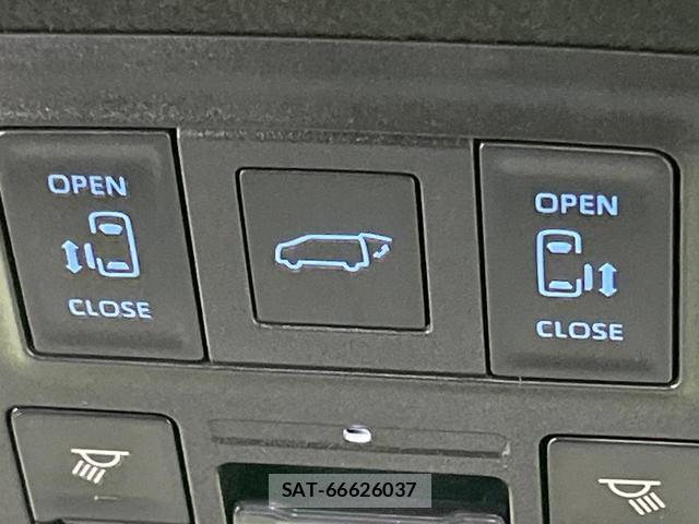 Toyota VOXY 2025-02 8283028-5