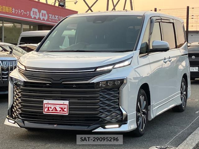 Toyota VOXY 2025-10 8283045-0