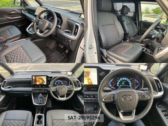 Toyota VOXY 2025-10 8283045-2