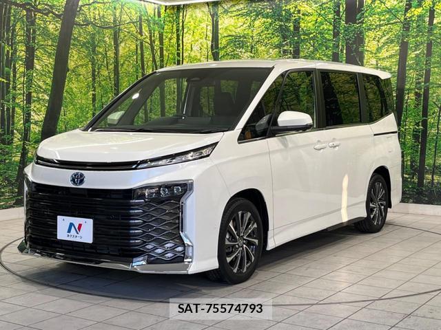 Toyota VOXY 2025-07 8283143-16