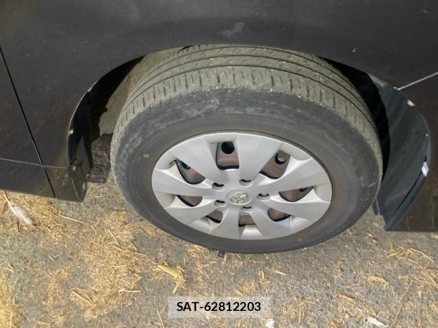 Toyota VOXY 2012-02 8283294-3