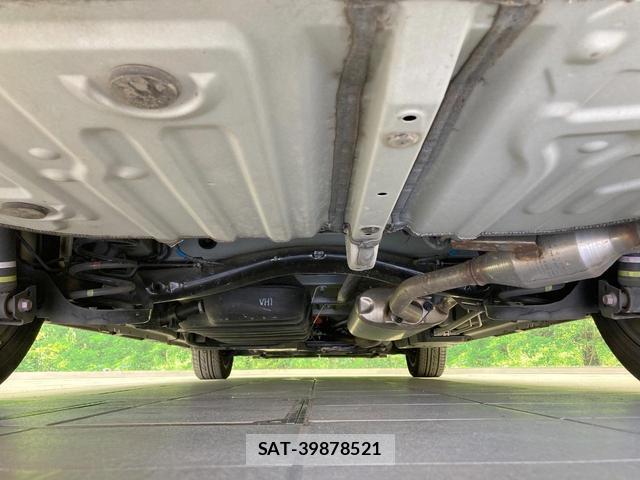 Toyota VOXY 2024-04 8283297-18