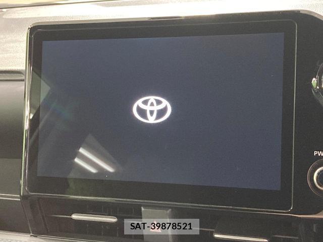 Toyota VOXY 2024-04 8283297-2