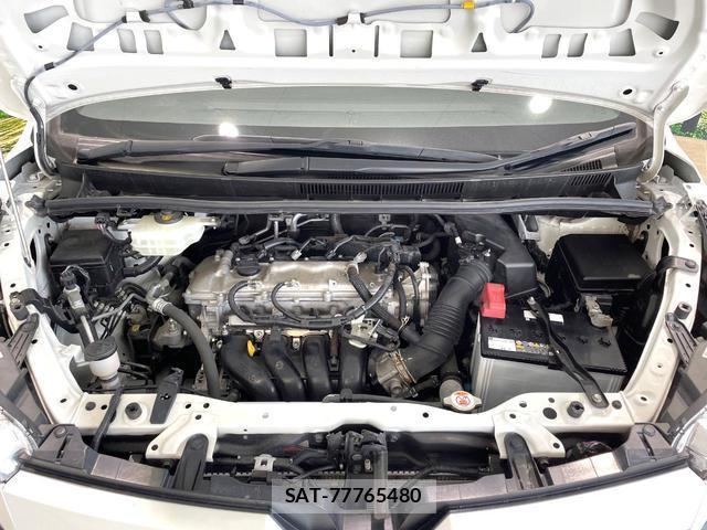 Toyota VOXY 2019-07 8283461-17