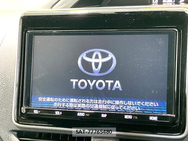 Toyota VOXY 2019-07 8283461-4