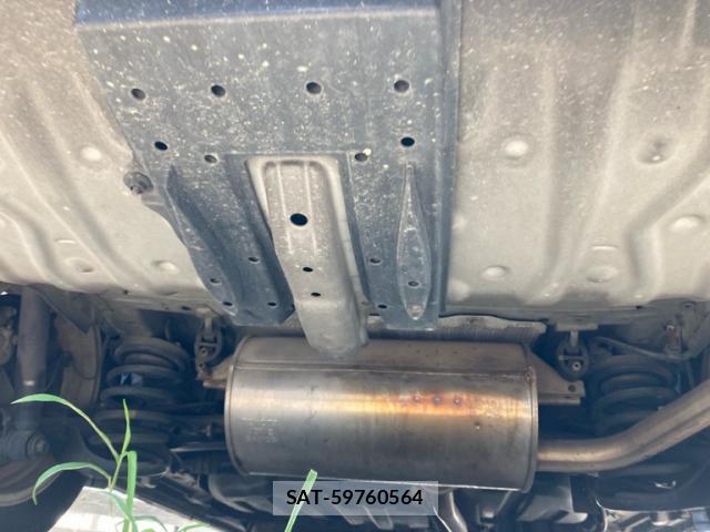 Toyota VOXY 2011-01 8283488-15