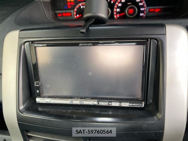 Toyota VOXY 2011-01 8283488-6