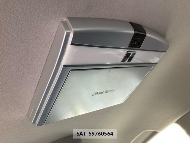 Toyota VOXY 2011-01 8283488-8