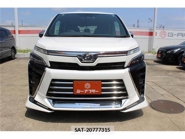 Toyota VOXY 2018-06 8283535-7