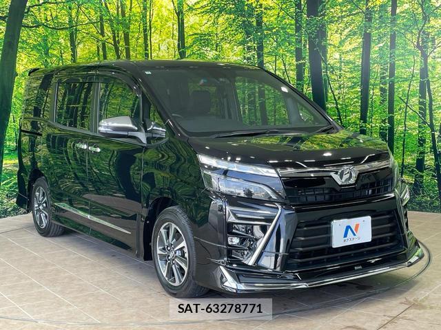 Toyota VOXY 2018-12 8283606-16
